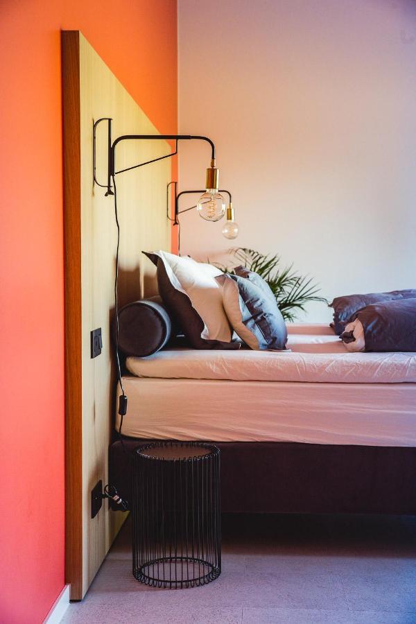 Kooon Bed & Breakfast Staden Luaran gambar