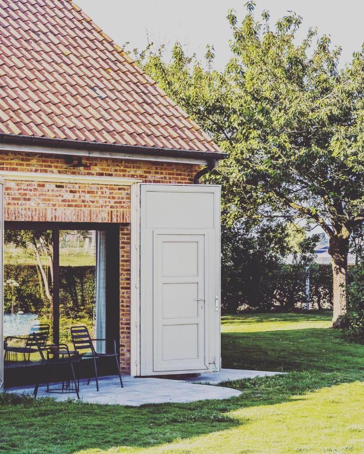 Kooon Bed & Breakfast Staden Luaran gambar